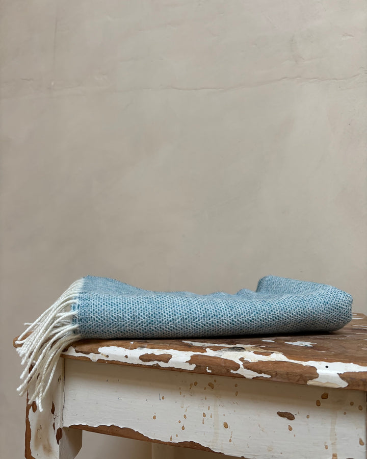 McNutt | Unisex Lambswool Scarf | Spotted Turquoise