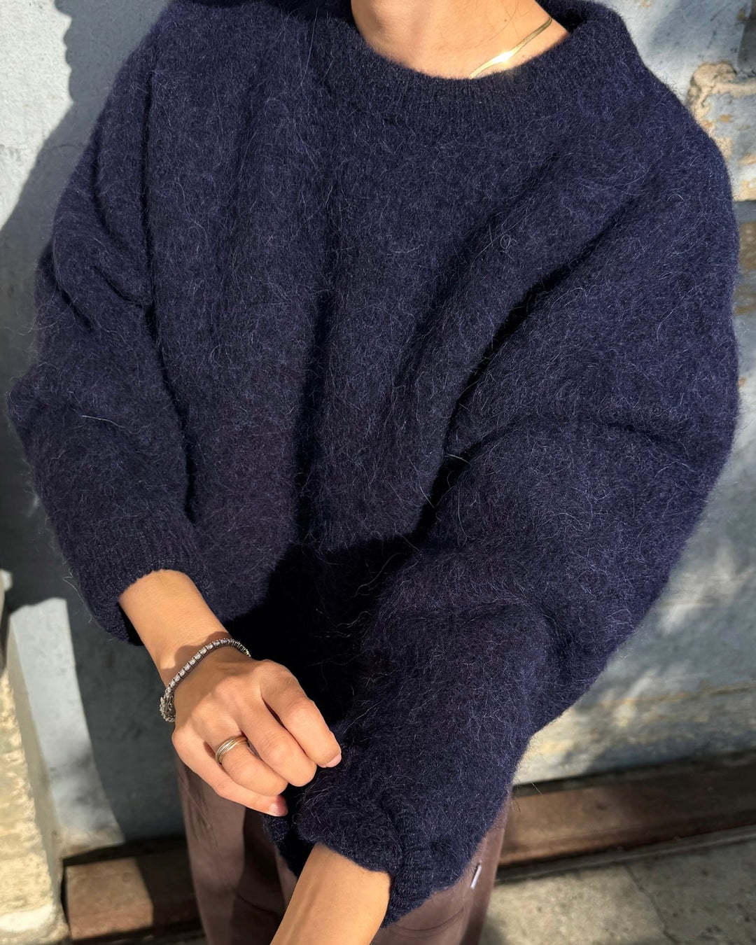 Le Bon Shoppe | Elio Crewneck Alpaca Sweater | Navy