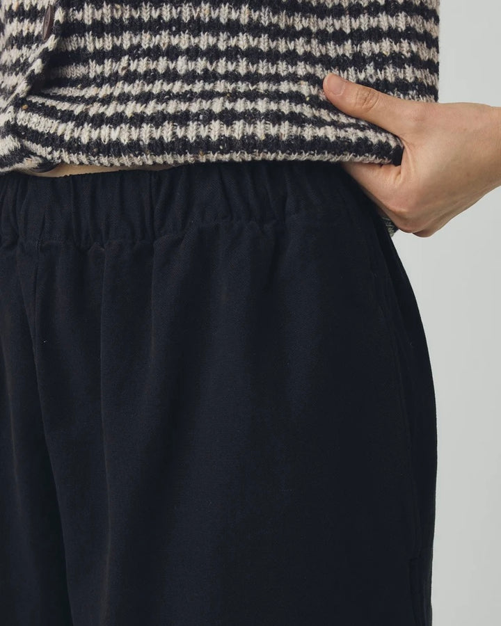 TOAST | Sculpted Leg Brushed Canvas Trousers | Black