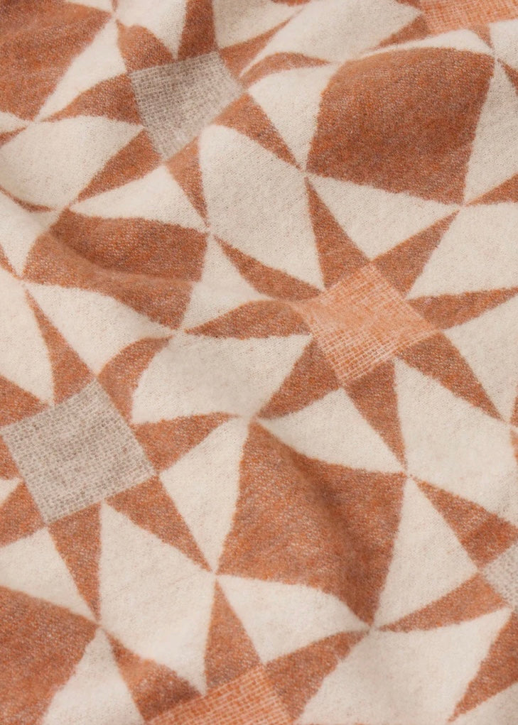 Toast | Jacquard Star Wool Blanket | Rust/Soft Peach