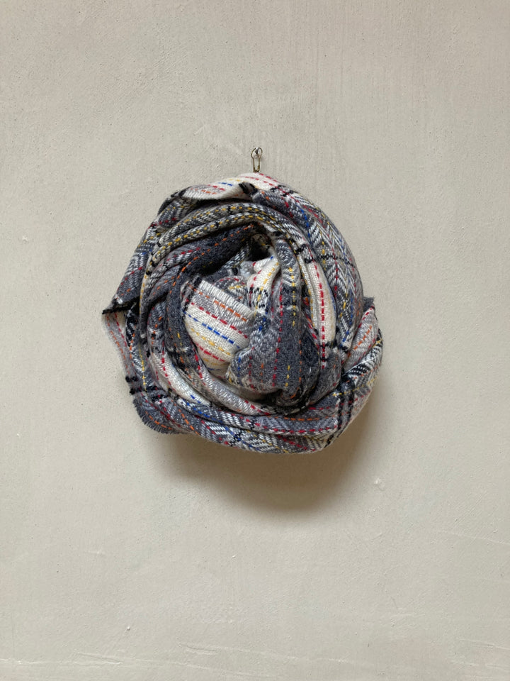 Molloy & Sons | Fine Diamond Scarf | Grey