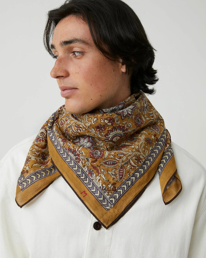 Moismont | Scarf Agra N°823 | Mineral