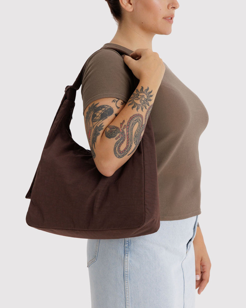 Baggu | Nylon Shoulder Bag | Coffee