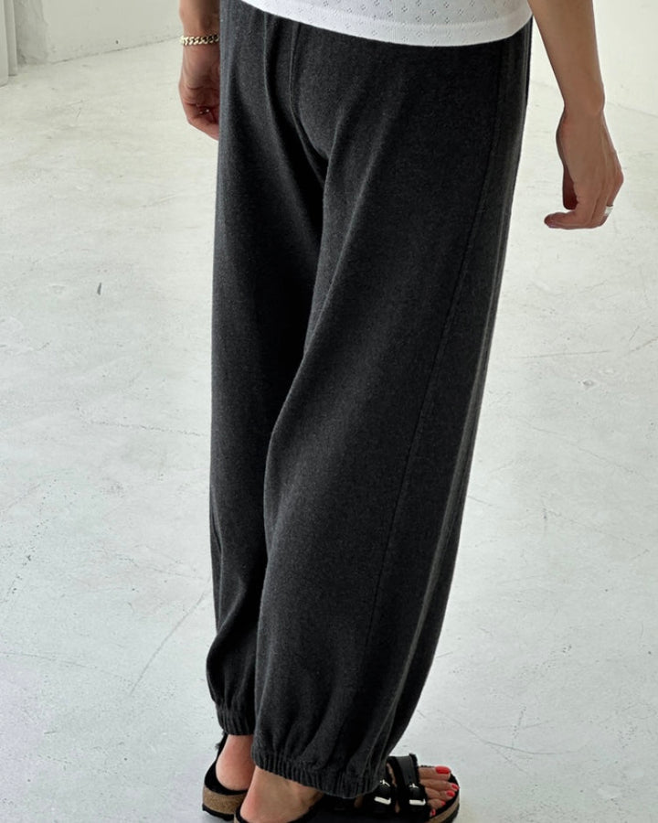 Le Bon Shoppe | Pointelle Balloon Pants | Charcoal