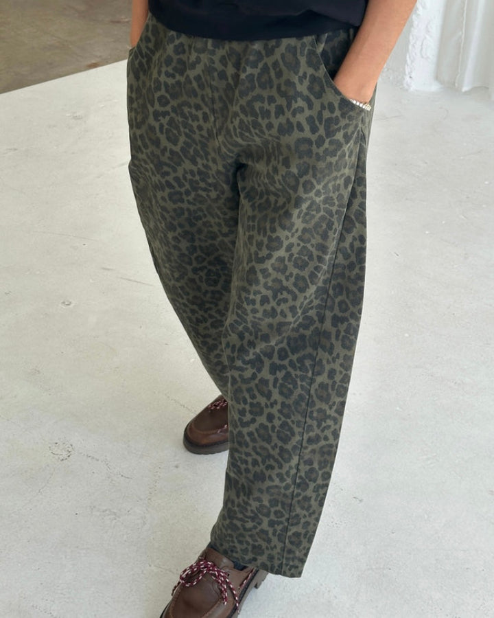 Le Bon Shoppe | Arc pants | Fern Leopard (Pre Order)