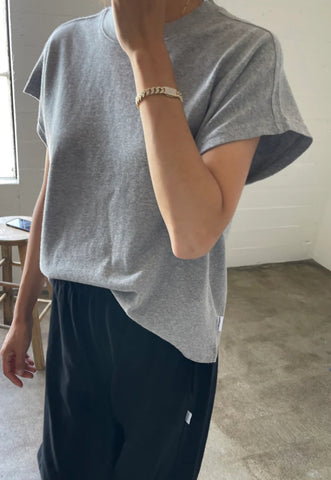 Le Bon Shoppe | Jeanne Tee | Ht Grey