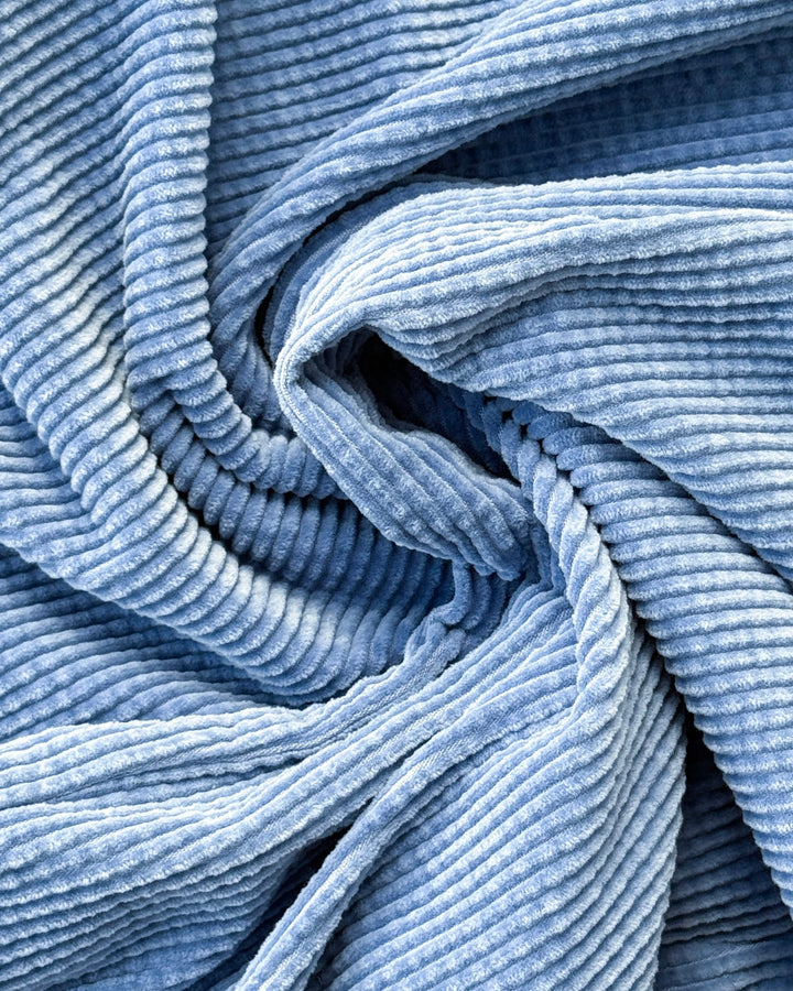 Le Bon Shoppe | Soft Corduroy Arc pants | Blue