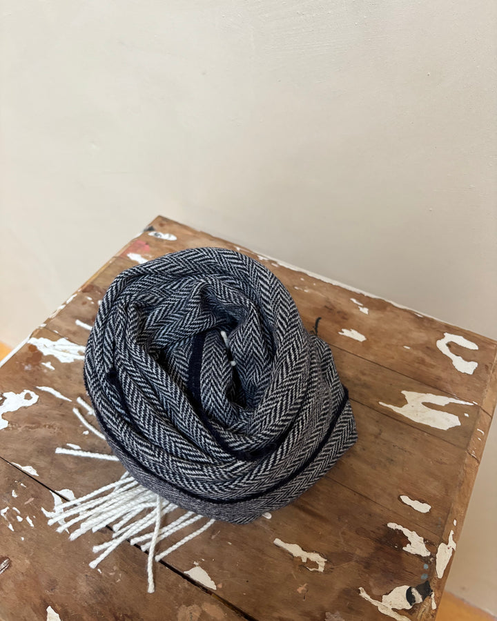 McNutt | Unisex Lambswool Scarf | Navy Herringbone
