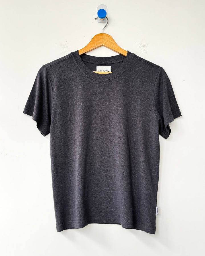 Le Bon Shoppe | Bo Linen blend tee | Charcoal