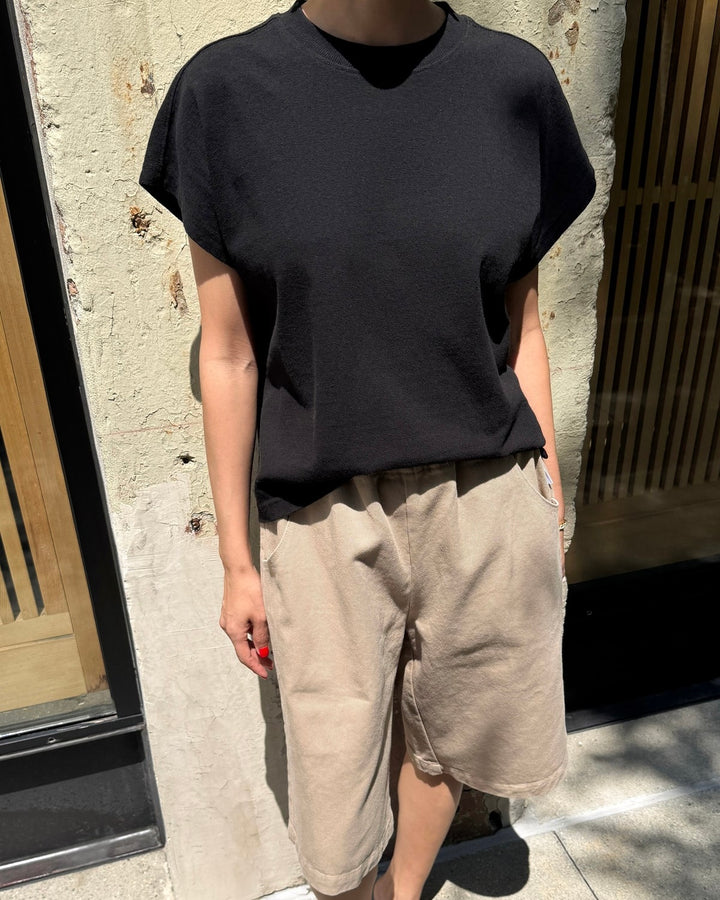 Le Bon Shoppe | Jeanne Tee | Black