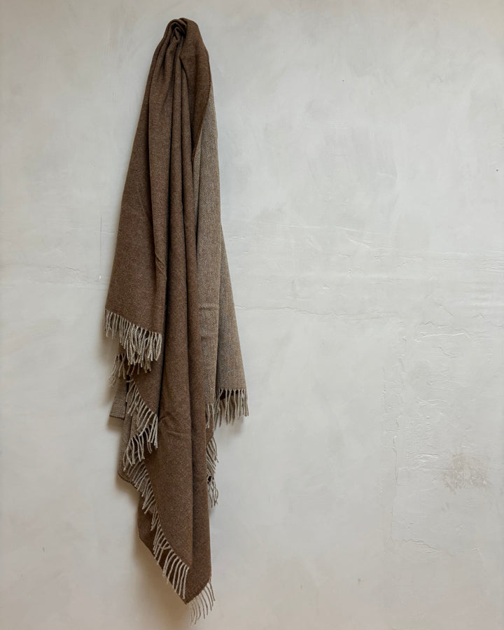McNutt | Collection Blanket | Chestnut Reversible