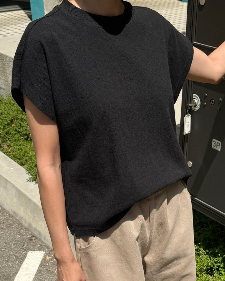 Le Bon Shoppe | Jeanne Tee | Black