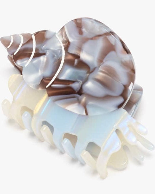 Winona Irene | Blue whelk claw