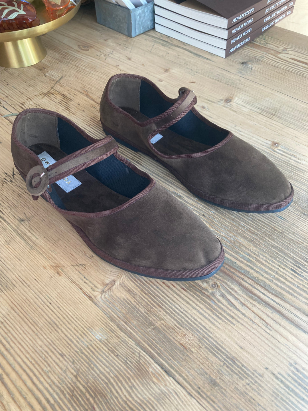 Yori Jomo | Mary Jane Flats | Chocolate