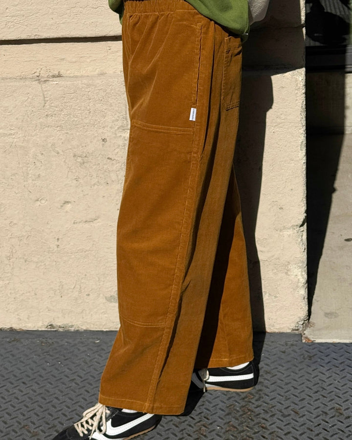 Le Bon Shoppe | Corduroy Gardener’s Pants | Whiskey
