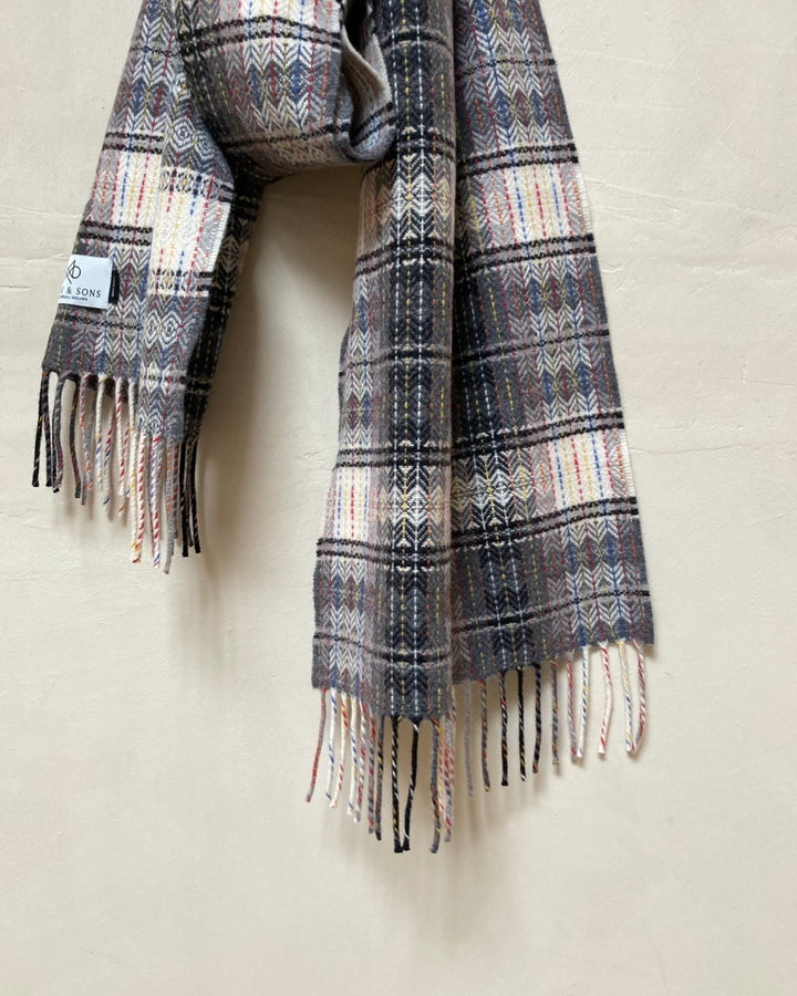 Molloy & Sons | Fine Diamond Scarf | Grey