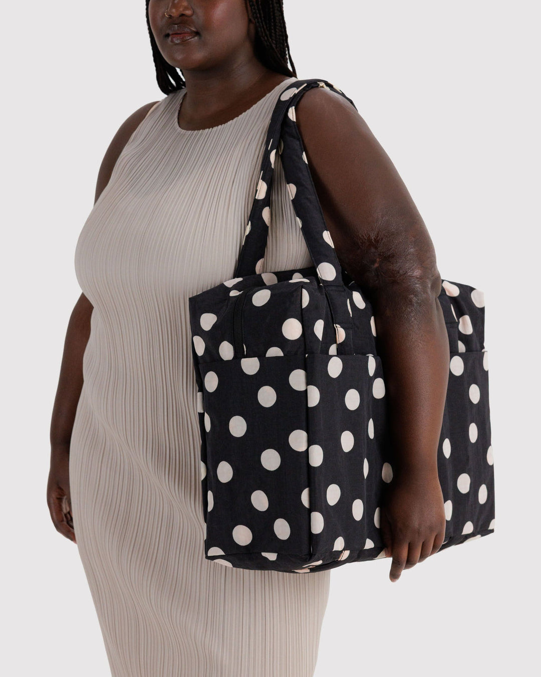 Baggu | Cloud Carry On | Black and Cream Polka Dot