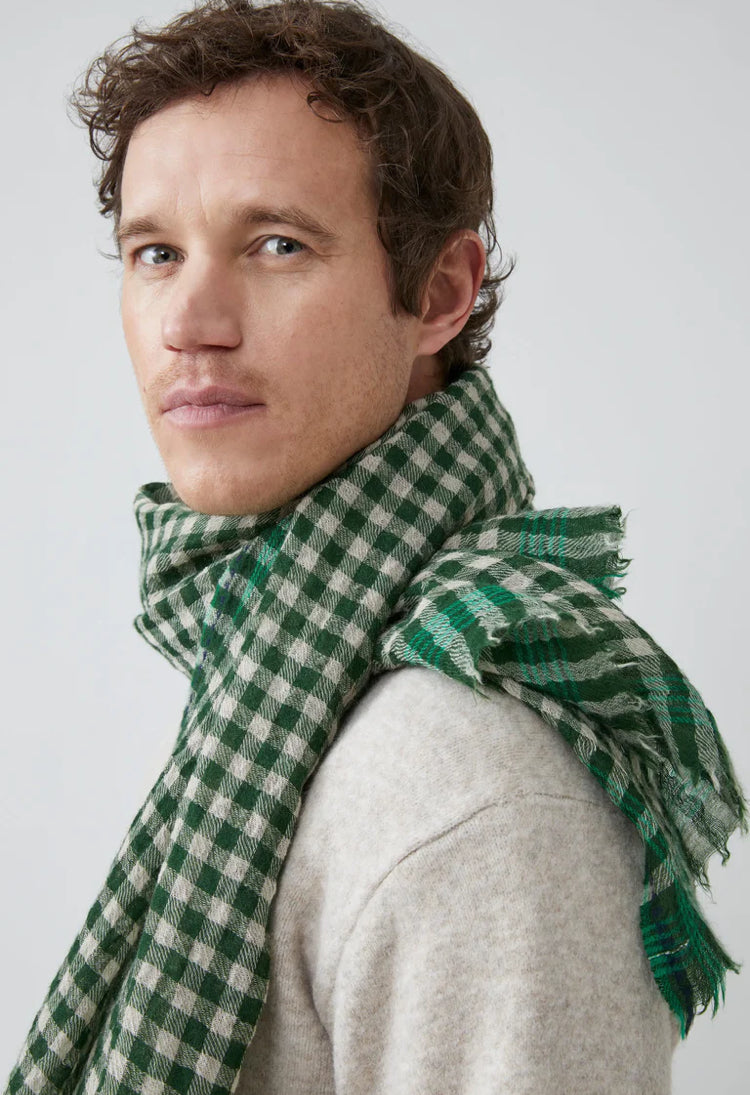 Moismont | Scarf N° 693 | British Green