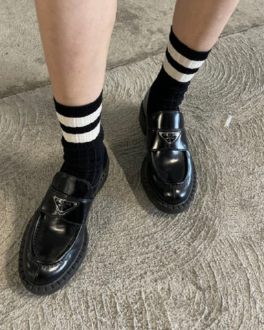 Le Bon Shoppe | Her Varsity Socks | Black