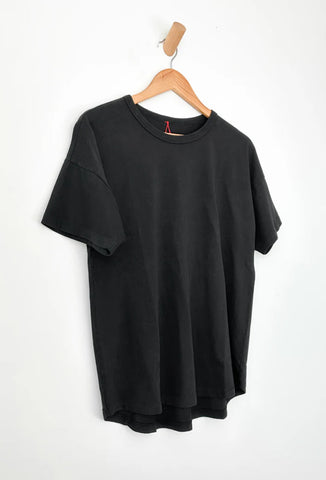 Le Bon Shoppe | Her Tee | True Black