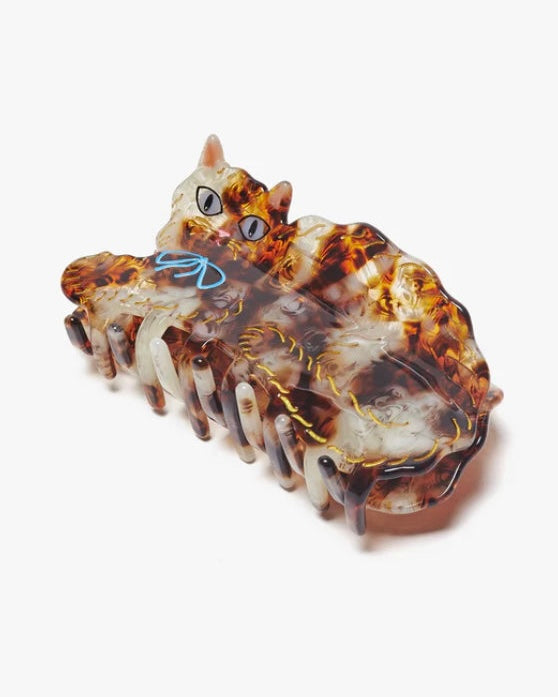 Winona Irene | Calico Kitty claw