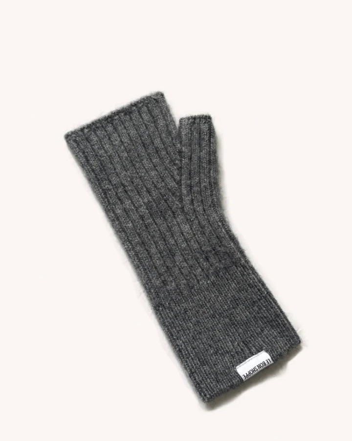 Le Bon Shoppe | Cashmere Wristwarmer | Charcoal.
