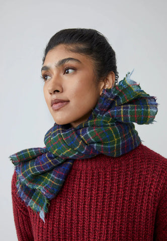 Moismont | Scarf N° 799 | British Green