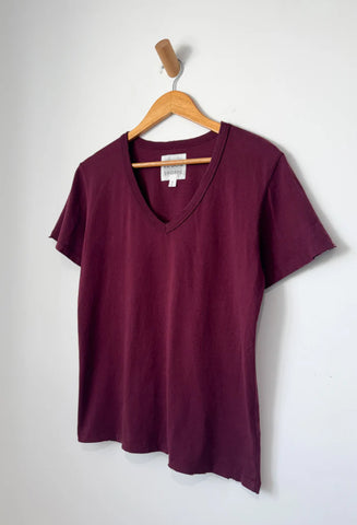 Le Bon Shoppe | La Vie Tee | Burgundy