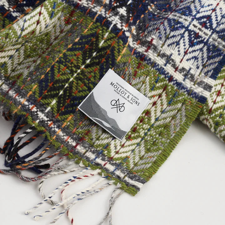 Molloy & Sons | Diamond Weave Blanket | Green