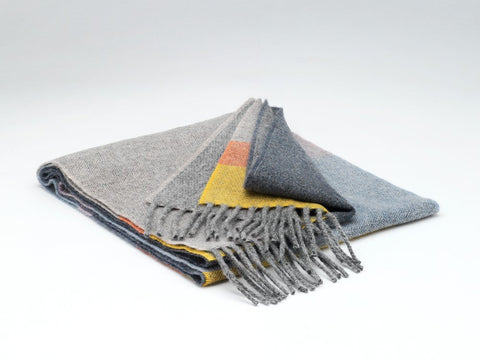 McNutt | Unisex Lambswool Scarf | Grey Citrus