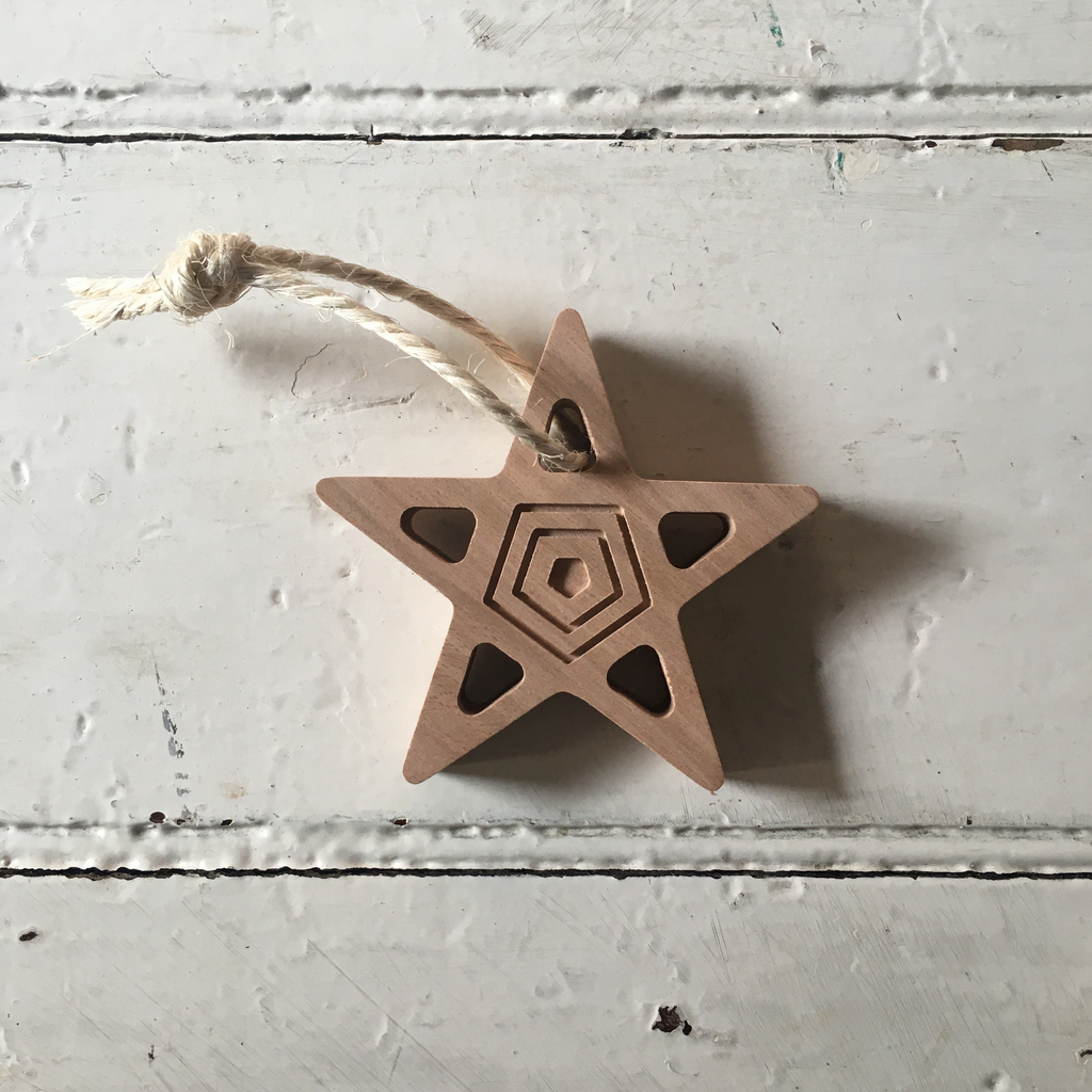 Saturday Workshop | Wooden Christmas Decoration - Star w/Geometric Cut-Out