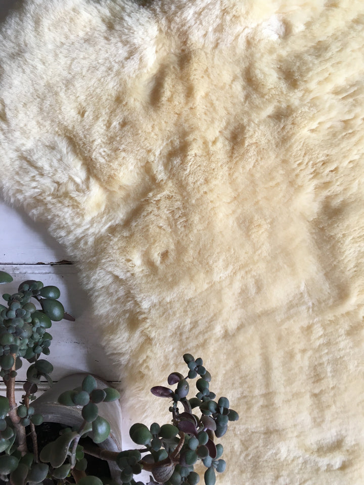 Lambskin Throw / Rug