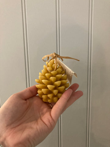 Beeswax Candles | Pinecone Candle | Regular size