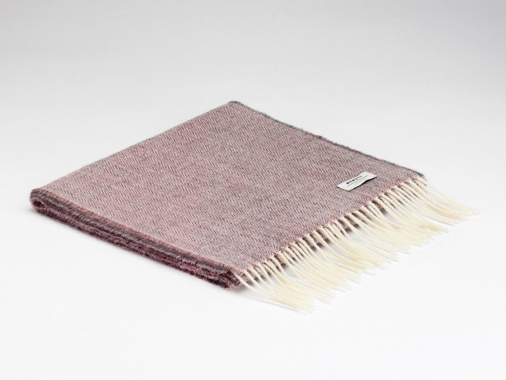 McNutt | Unisex Lambswool Scarf - Spotted lilac